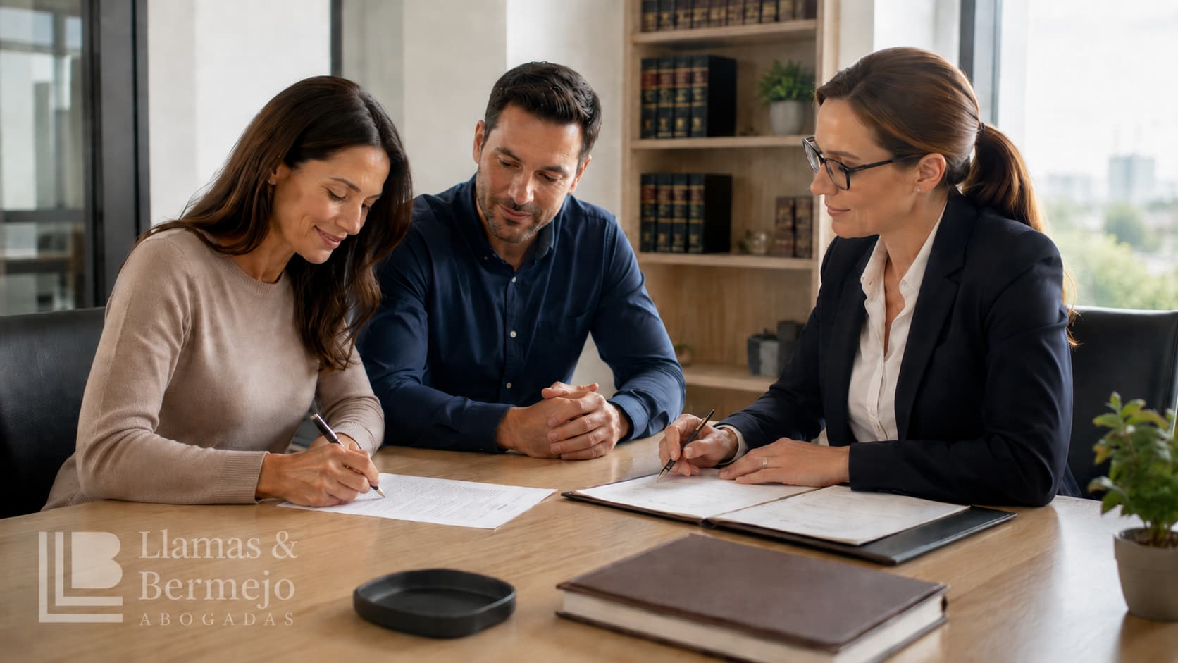Divorcio de mutuo acuerdo - Abogadas de familia Llamas y Bermejo